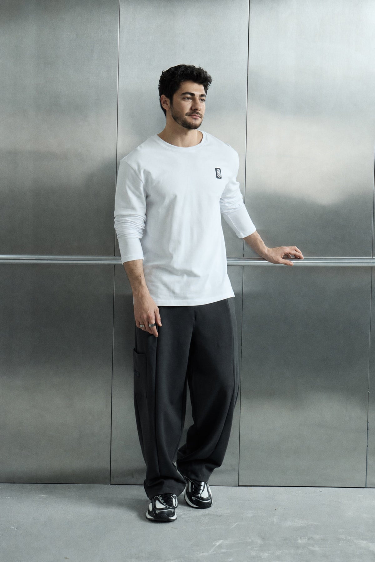 Essential Long Sleeve Tee - White
