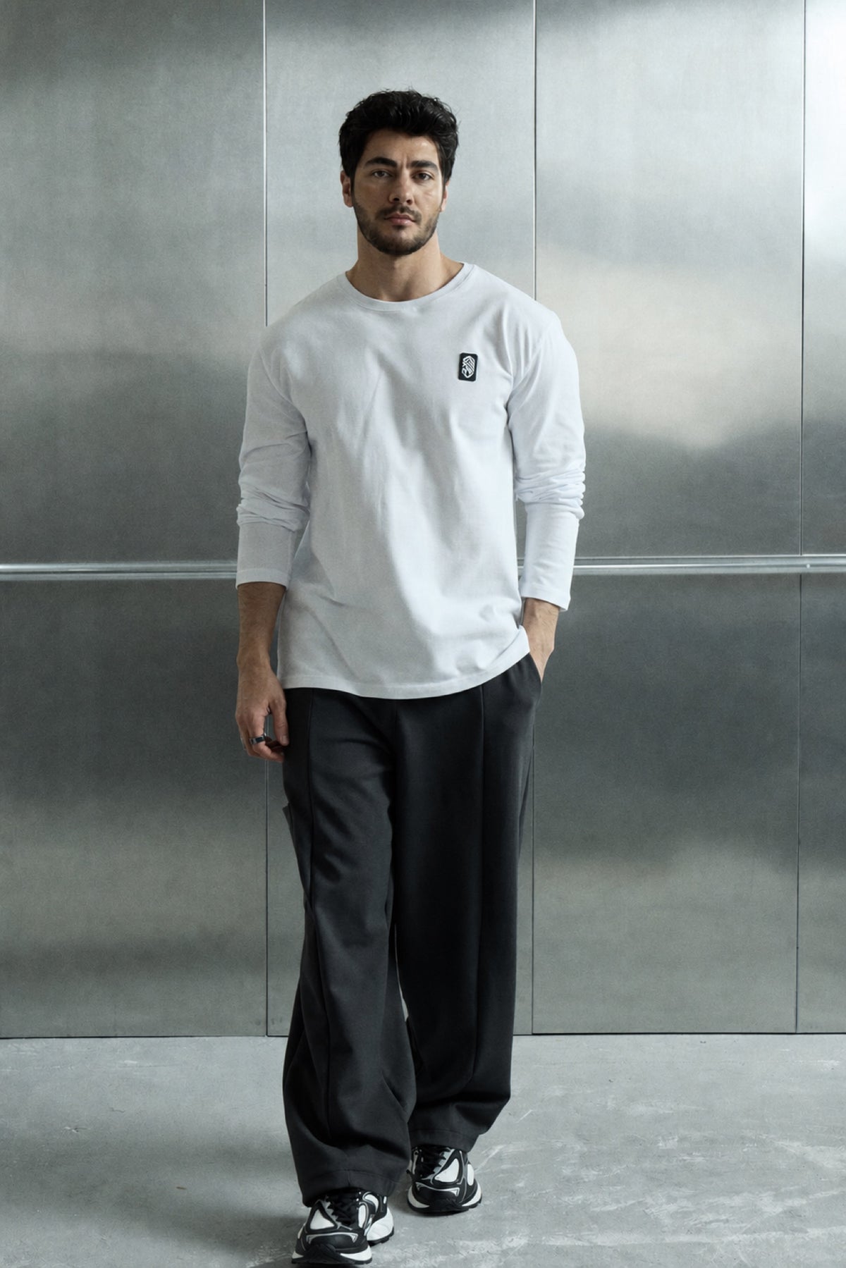 Essential Long Sleeve Tee - White