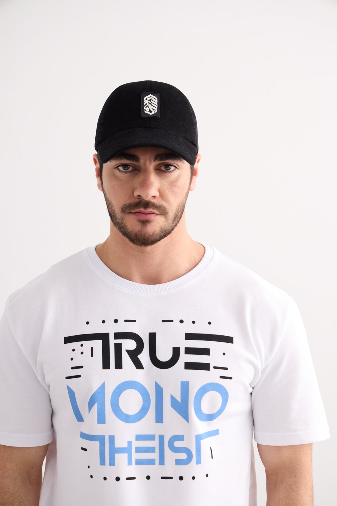 Essential Snapback Cap - Black