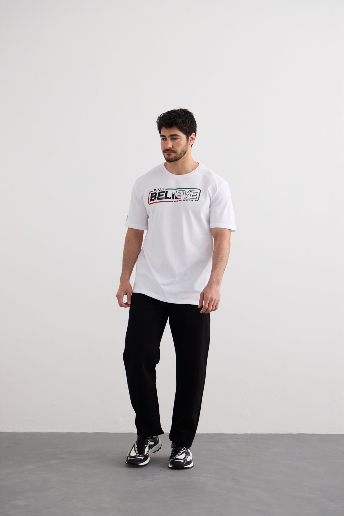 Pray Believe Tee - White / Red-Green